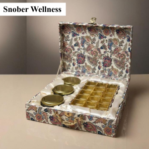 Dryfruit Celebration Gift Box-11