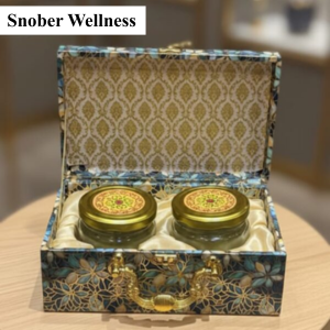 Dryfruit Celebration Gift Box-07